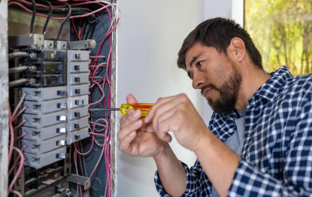 Best Commercial Electrician Services  in Ashford, AL